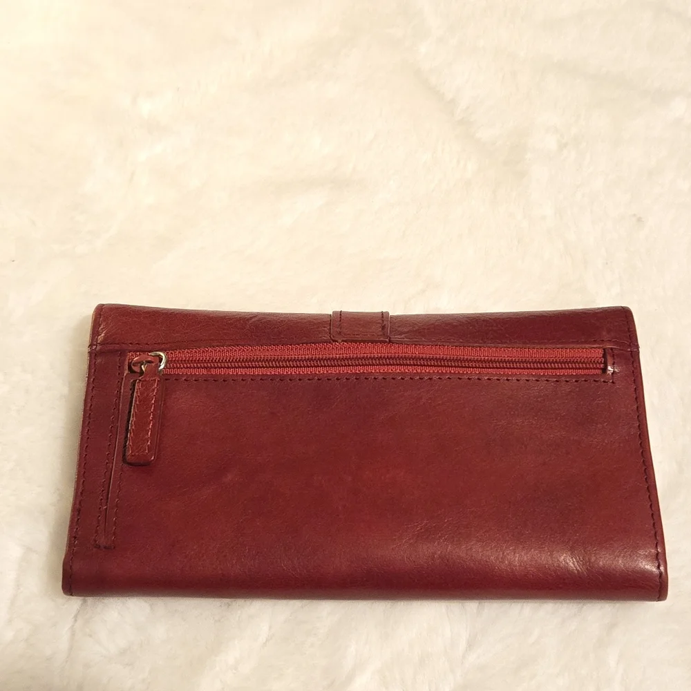 Vintage leather wallet